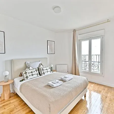 Sejour Dans Un 2 Pieces Confortable - Proche Paris Appartamento